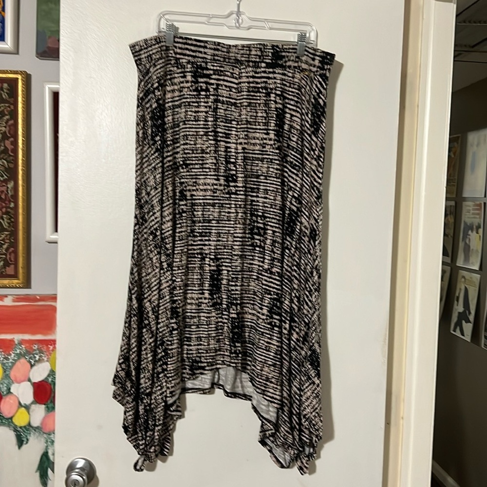 Calvin Klein black/tan handkerchief hem maxi skin